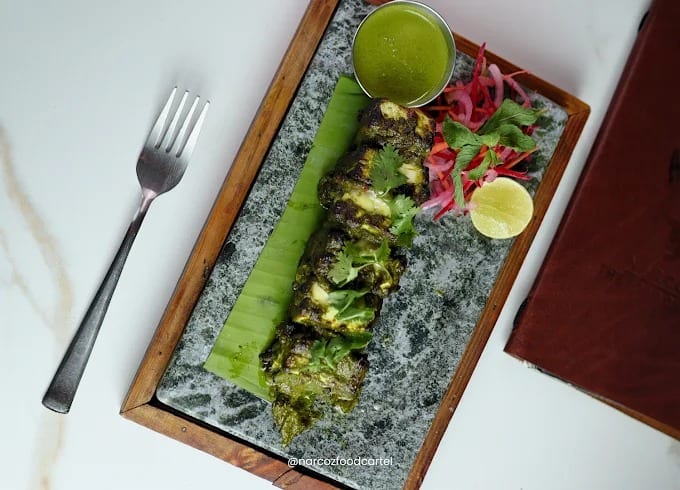 Narcoz harissa tikka food platter